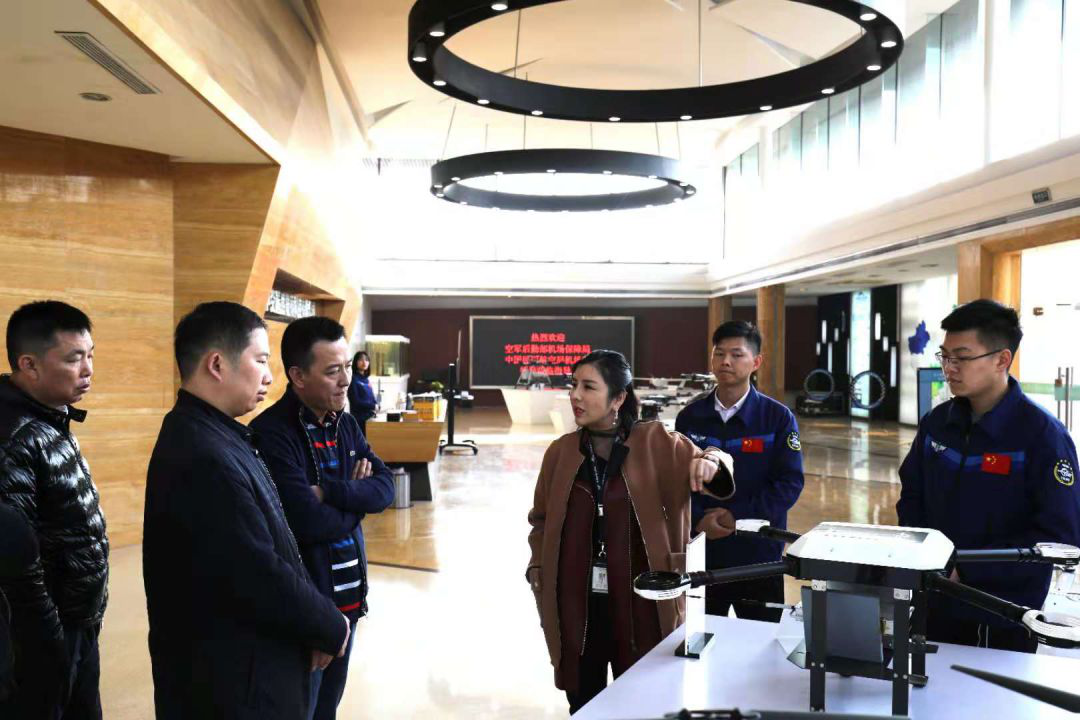 Air force logistics command airport security bureau deputy director Zhubailian and Civil Aviation Administration airport department deputy director Zhangrui visited CTRS and gave guidance